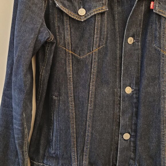 PRICE DROP! Levi's / Jeans Jacket / Denim / Men's / Size L - Picture 5 of 7